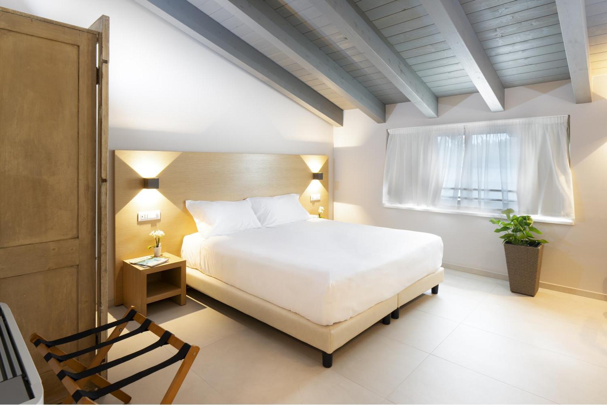 Ros'E Mari Green Home Hotel Oristano Ngoại thất bức ảnh
